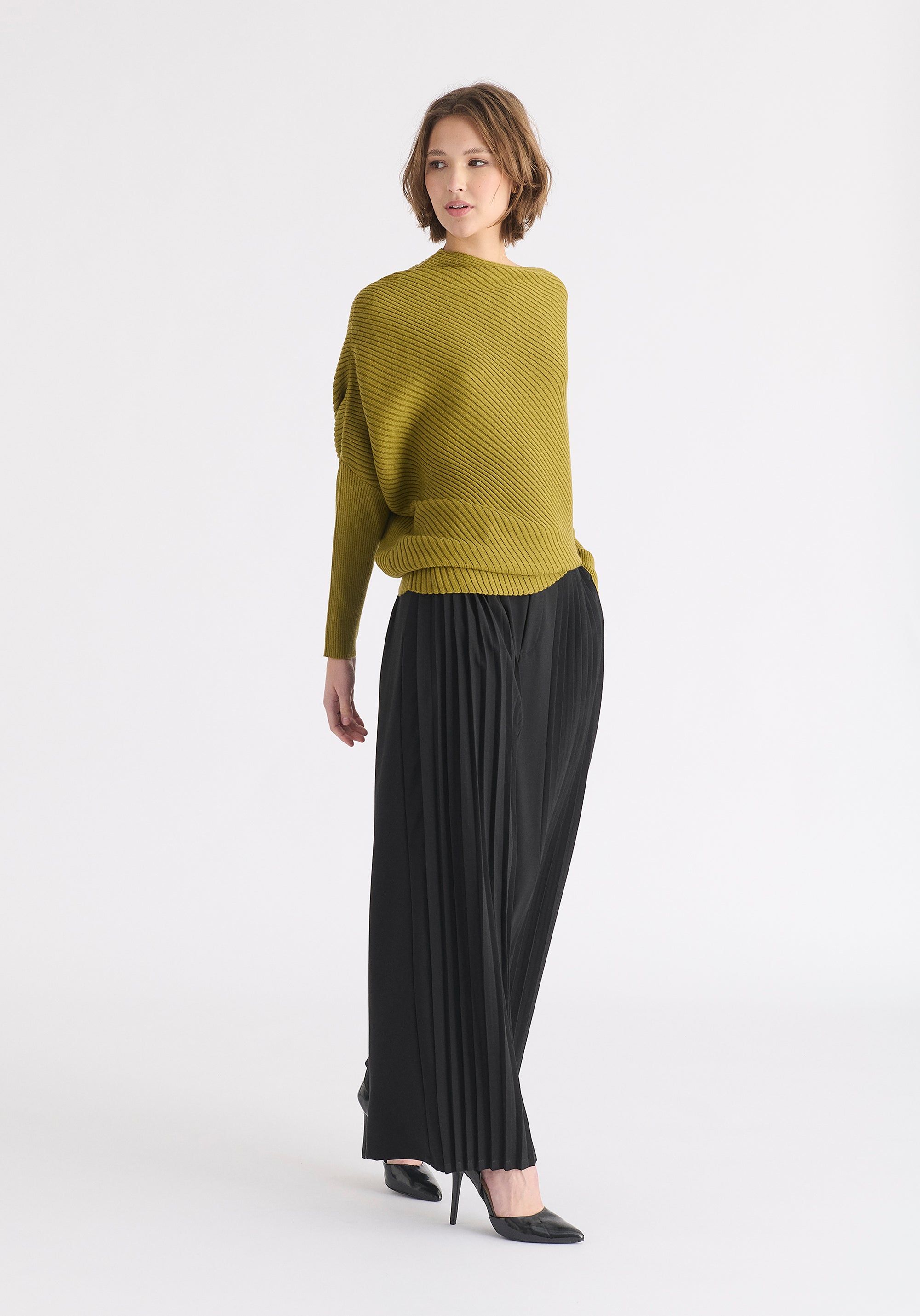 Draped Knitted Jumper in Olive Side