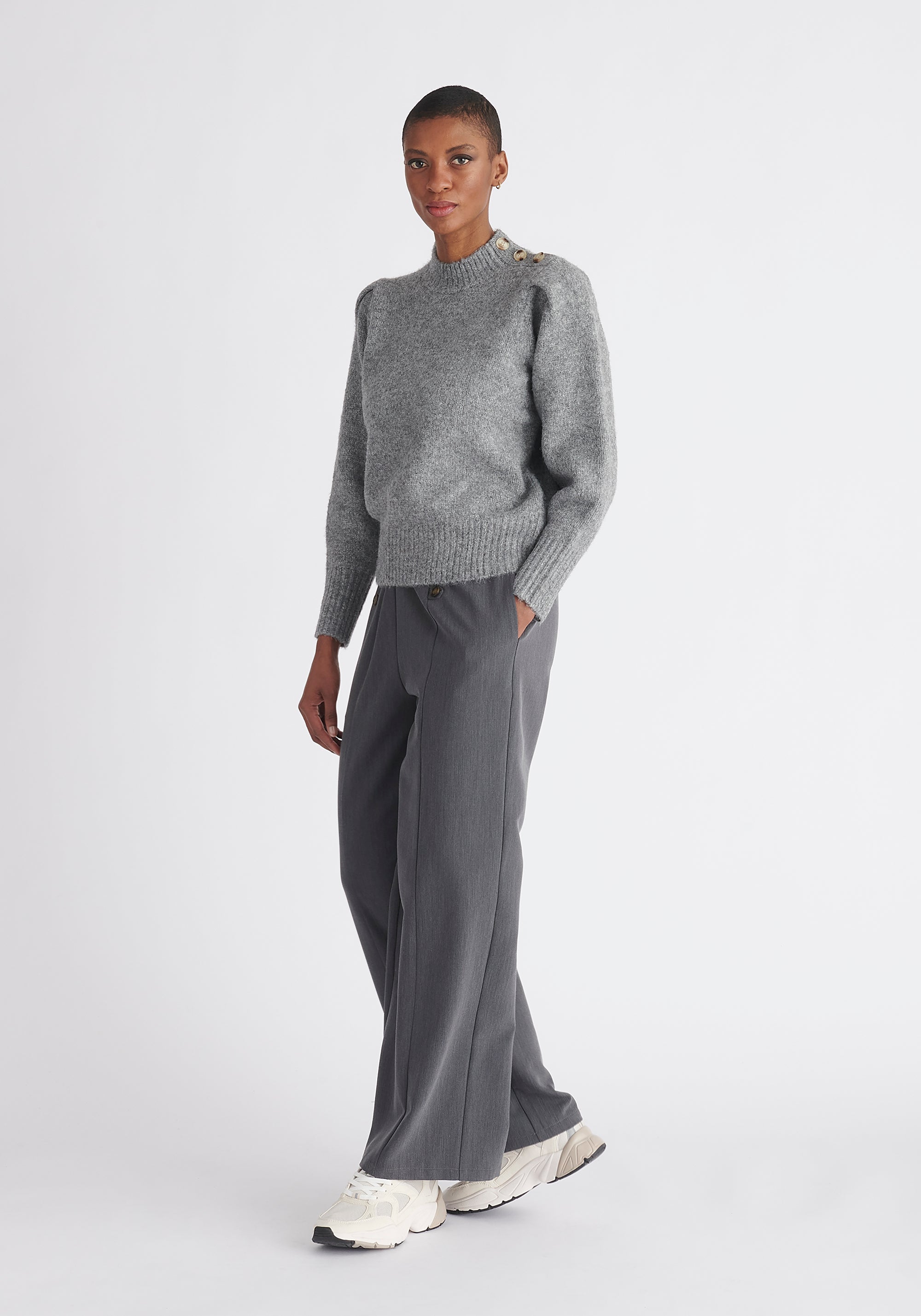 Paisie Buttoned Shoulder Jumper in Grey