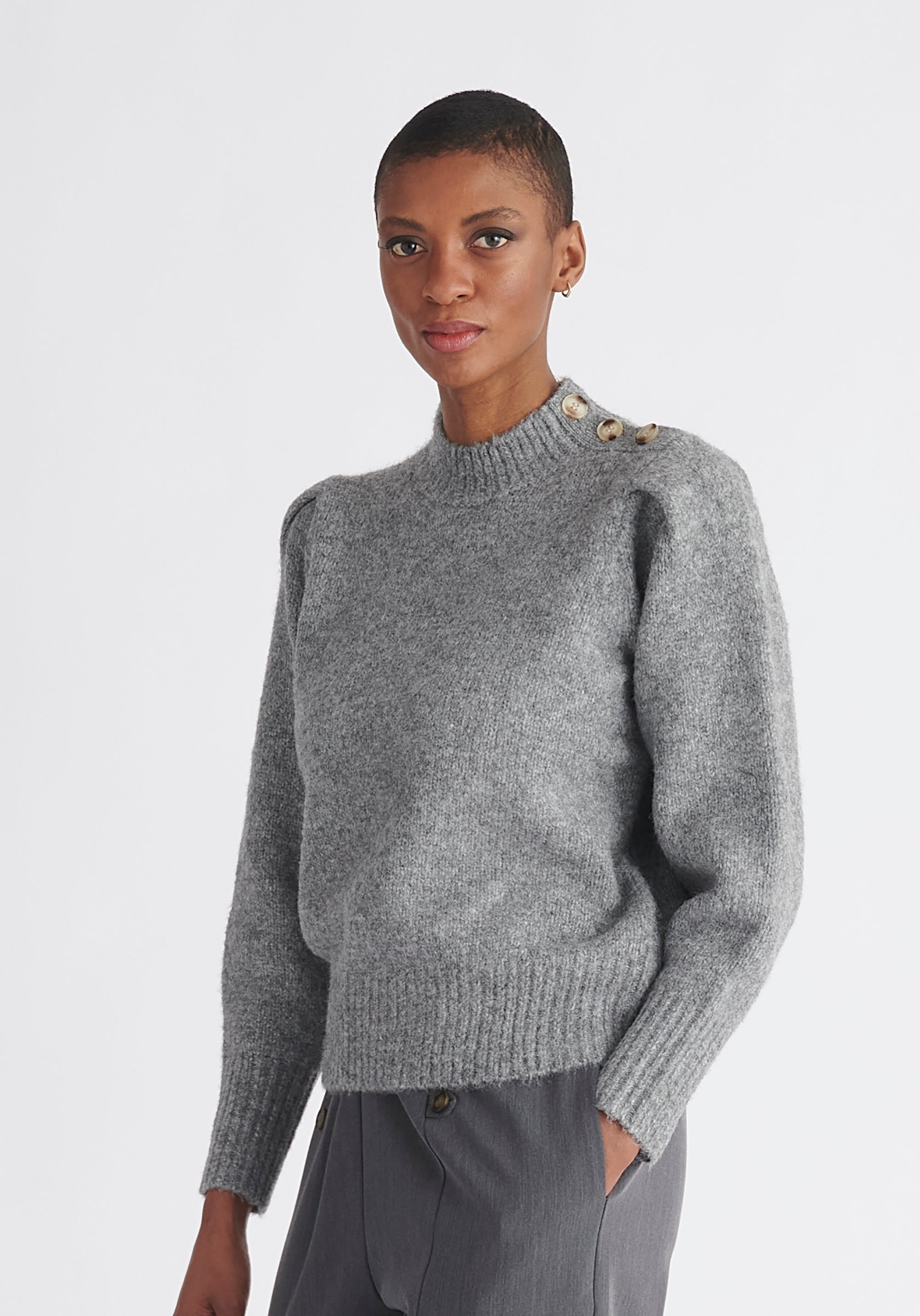 Paisie Buttoned Shoulder Jumper in Grey