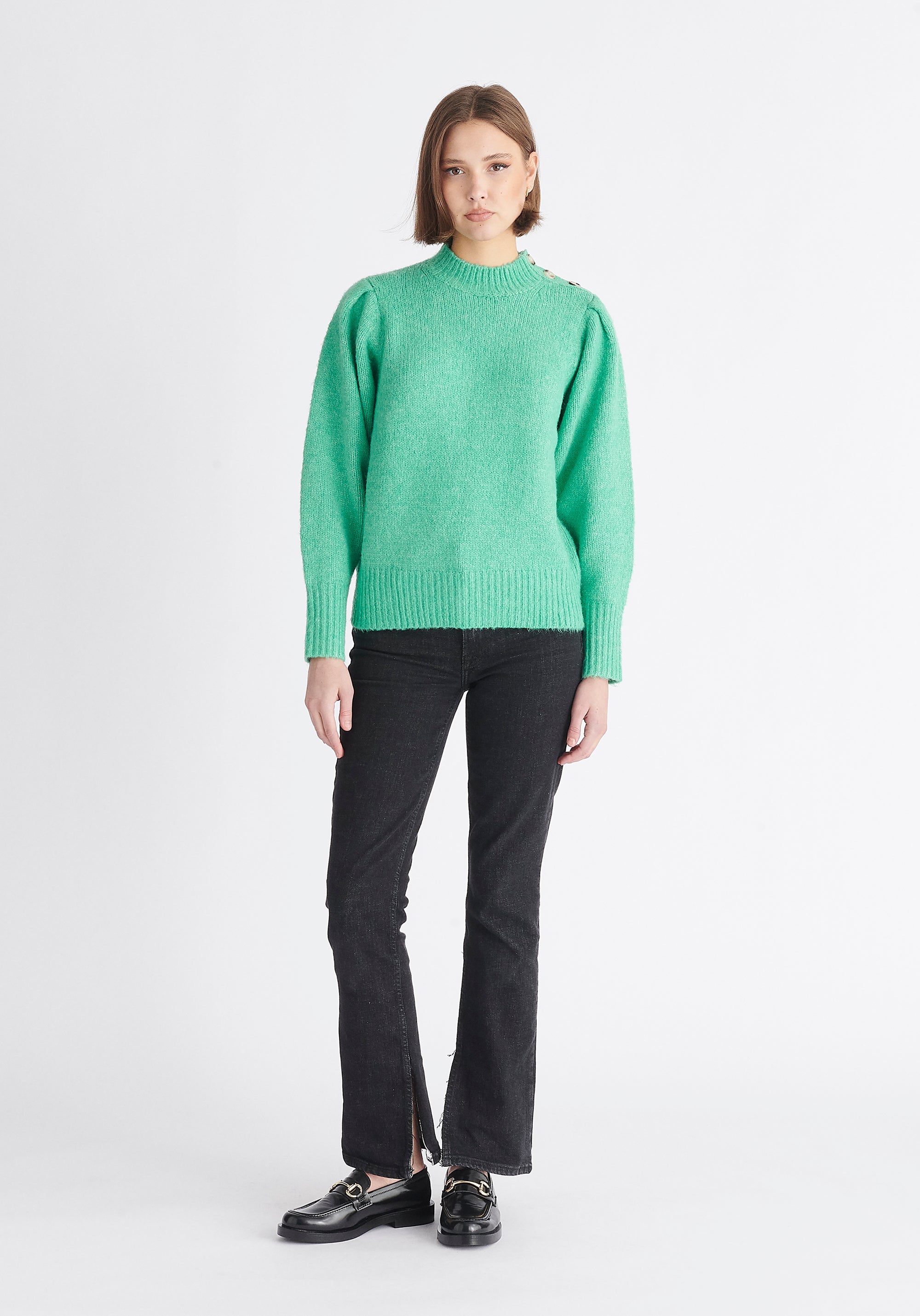 Paisie Buttoned Shoulder Jumper in Green