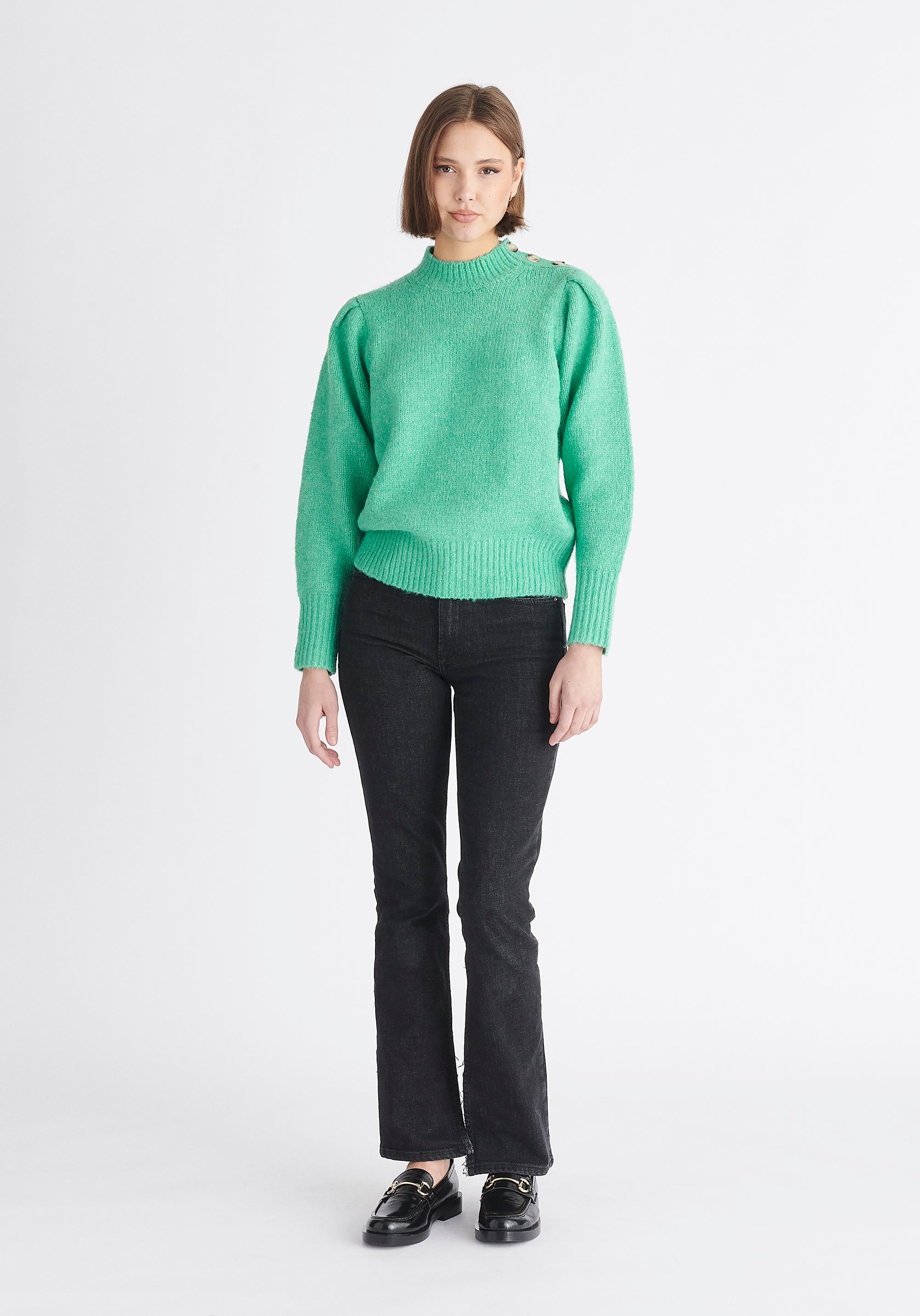 Paisie Buttoned Shoulder Jumper in Green