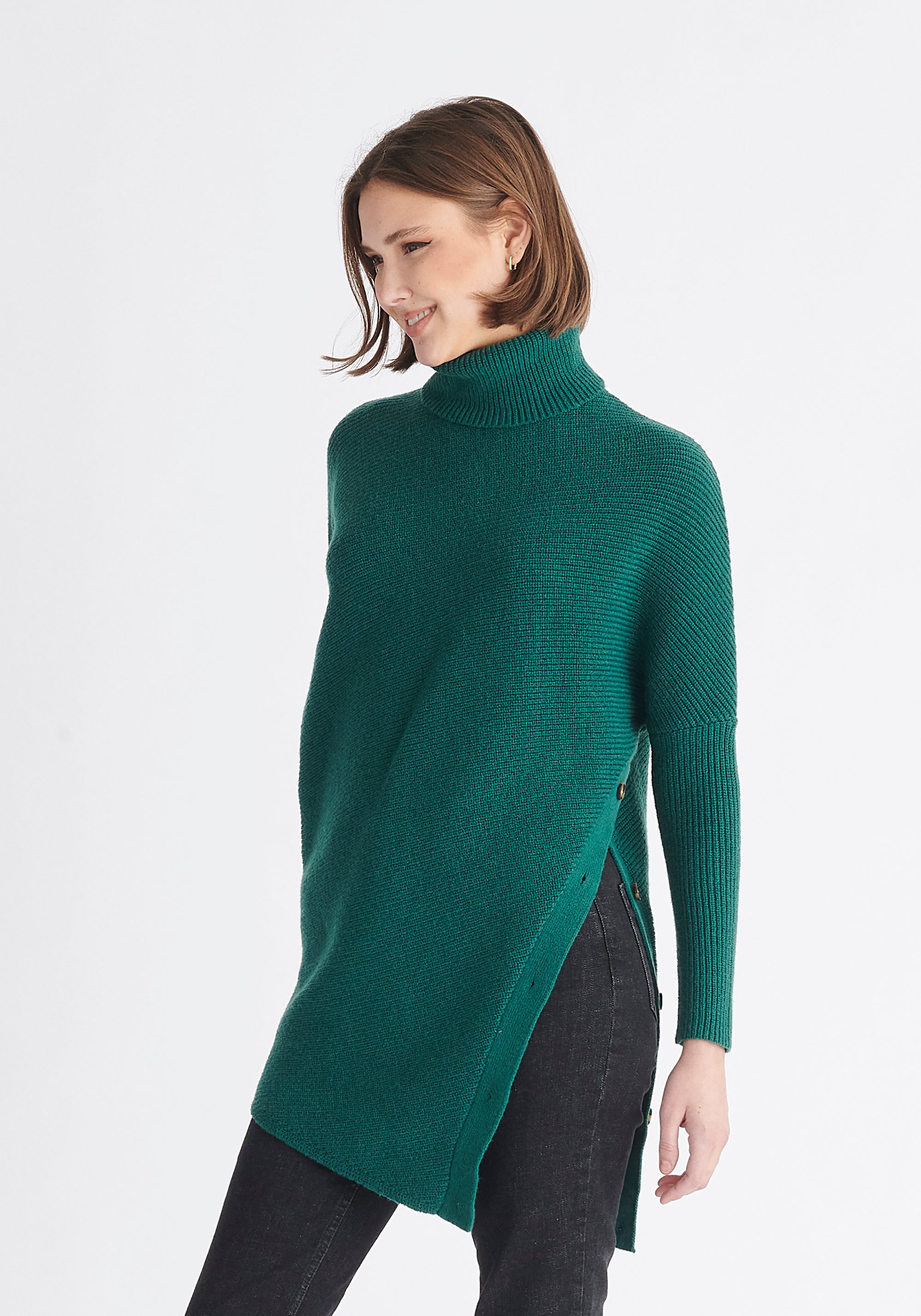 Paisie Asymmetric Button Slit Jumper in Green