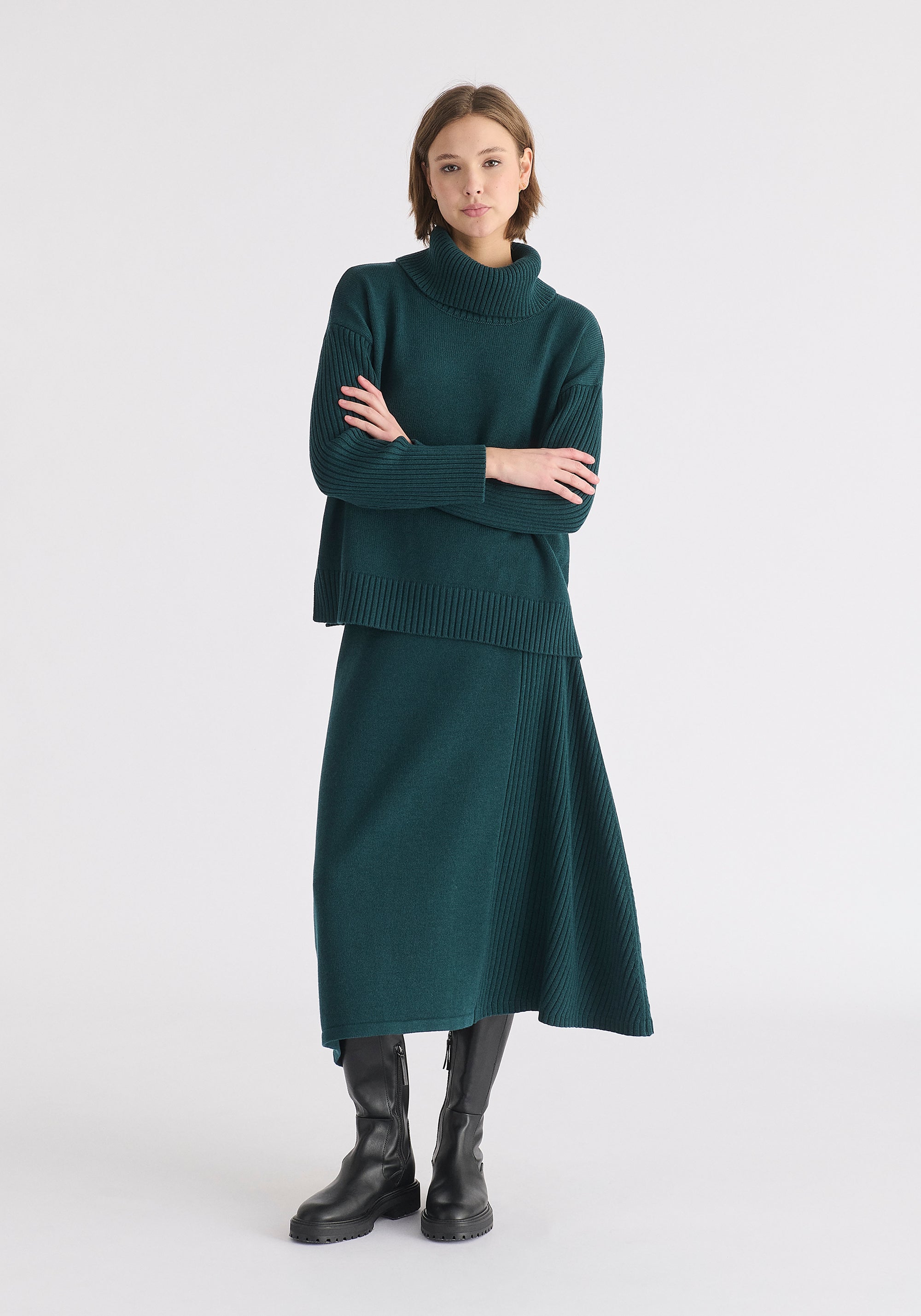 Polo Neck Jumper with Ribbed Details in Green