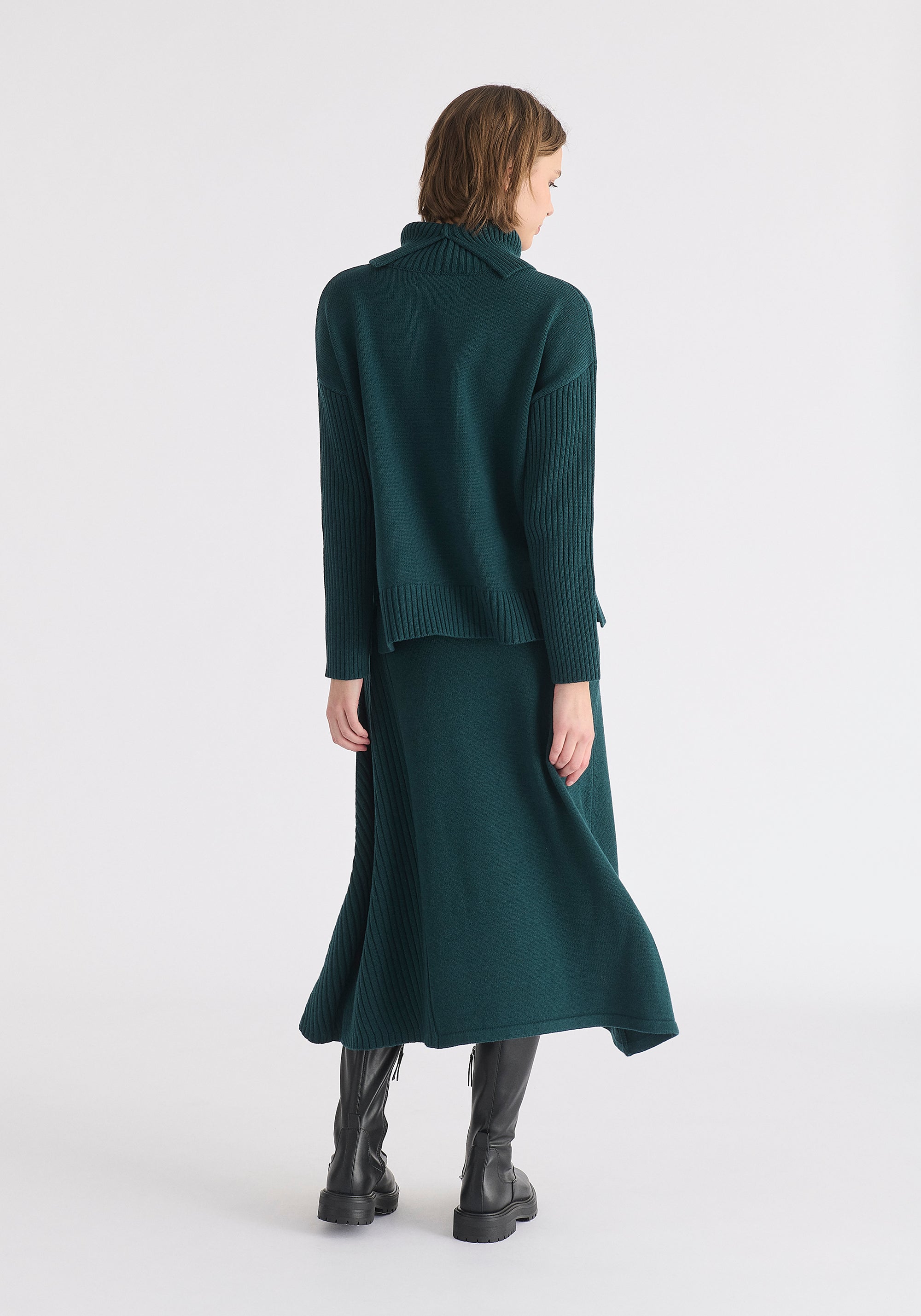 Polo Neck Jumper with Ribbed Details in Green Back