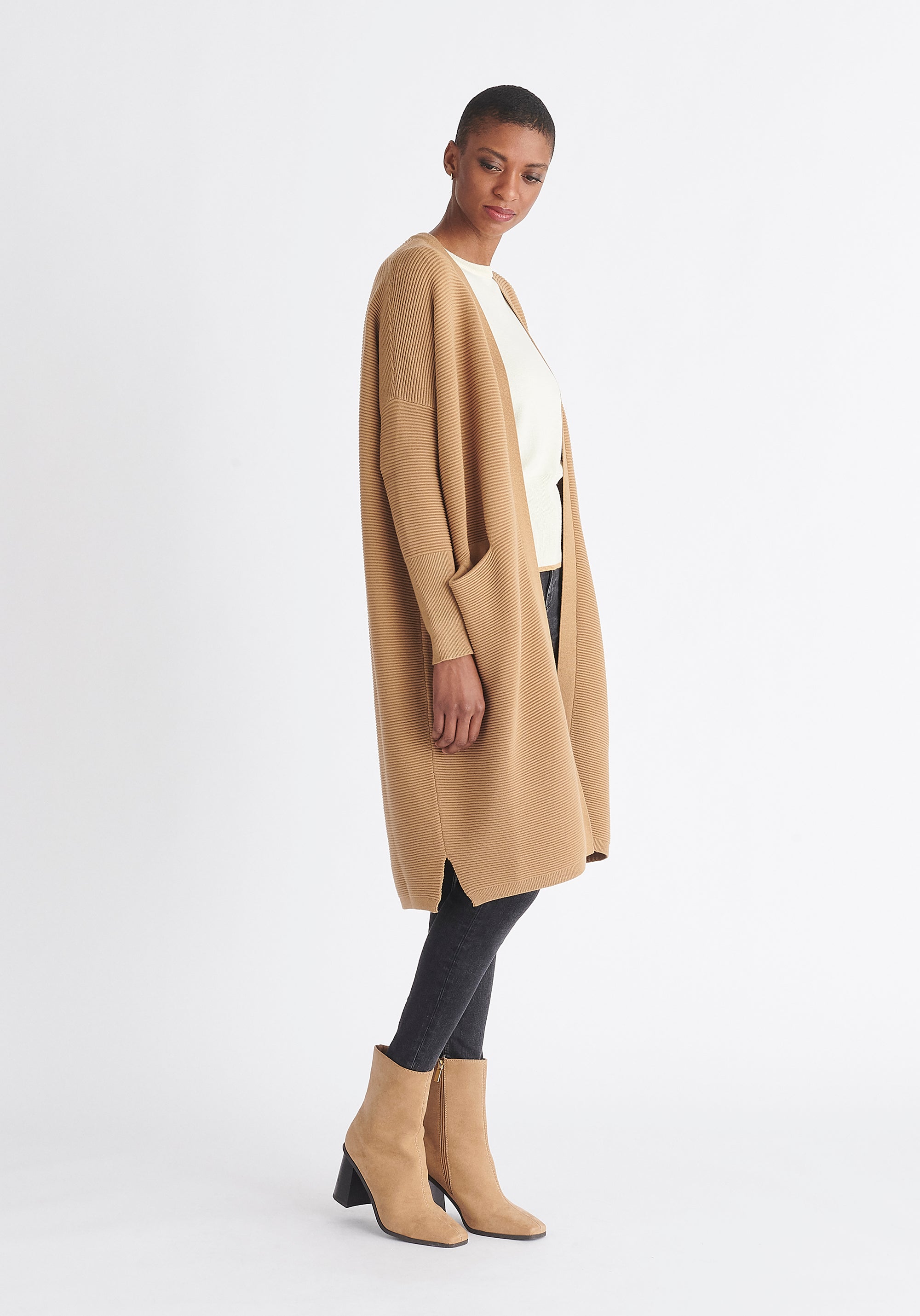 Paisie Long Ribbed Cardigan with Pockets in Camel 