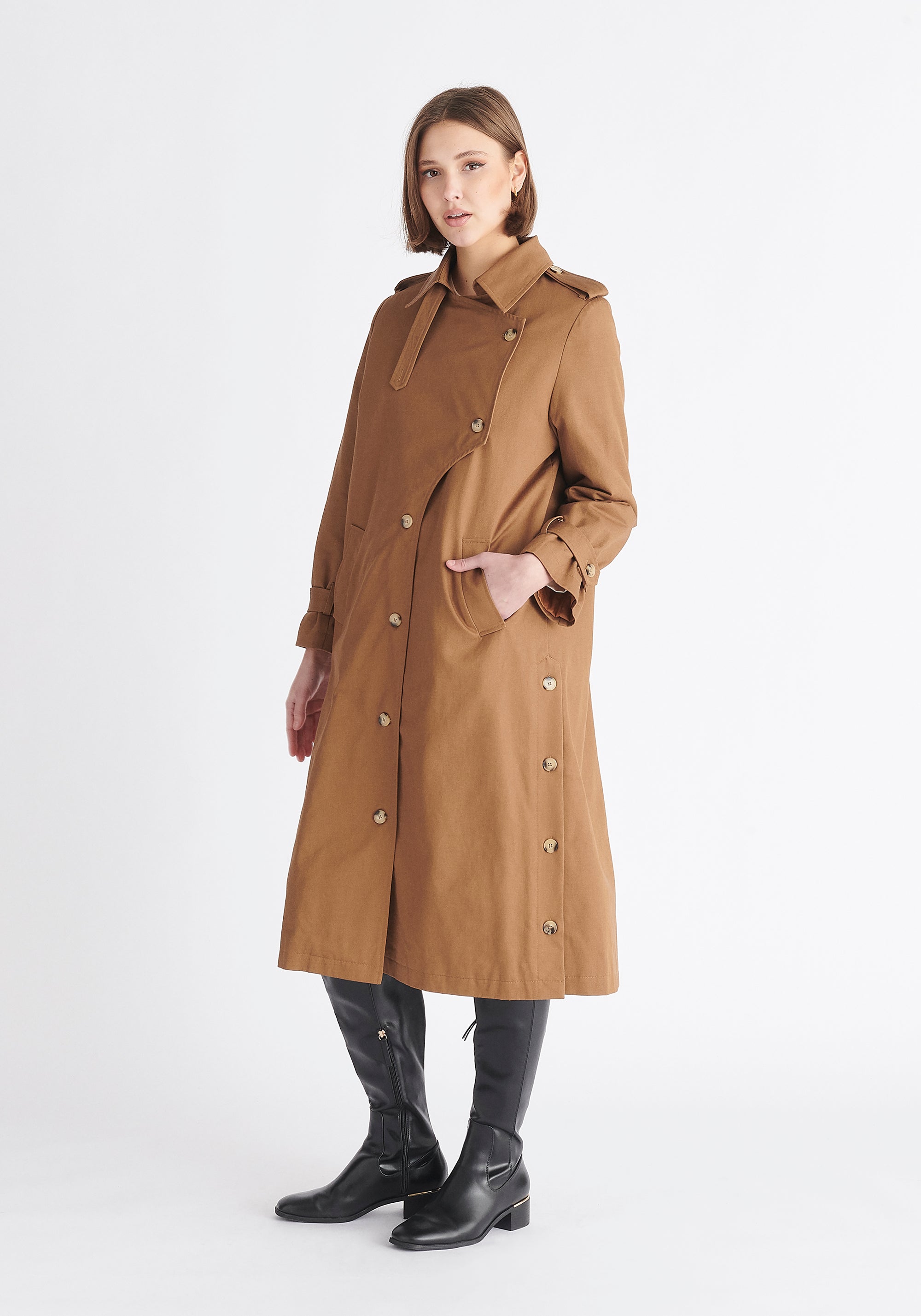 Paisie Faux Fur Collar Coat in Camel