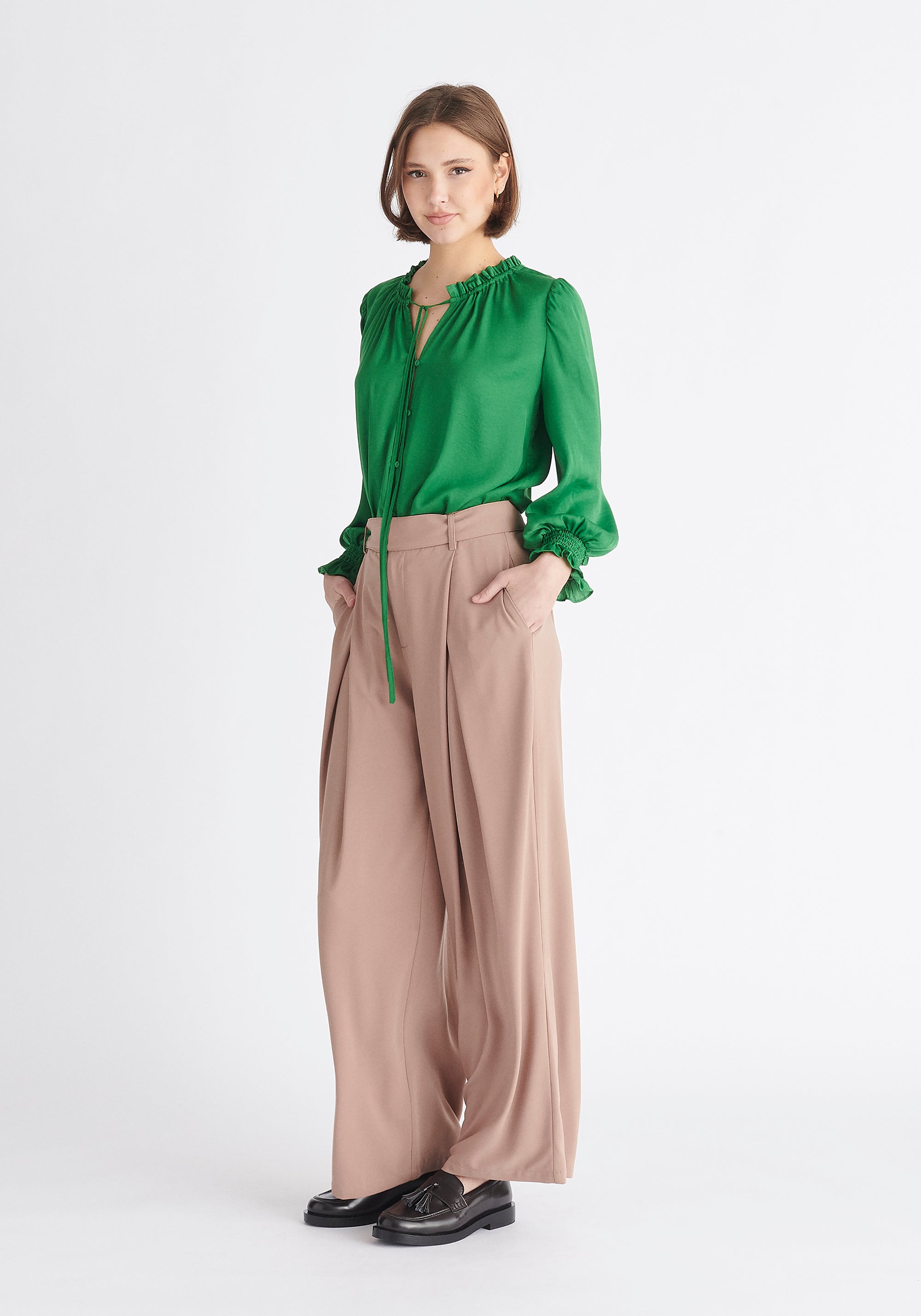 Paisie Ruched Collar Blouse in Green