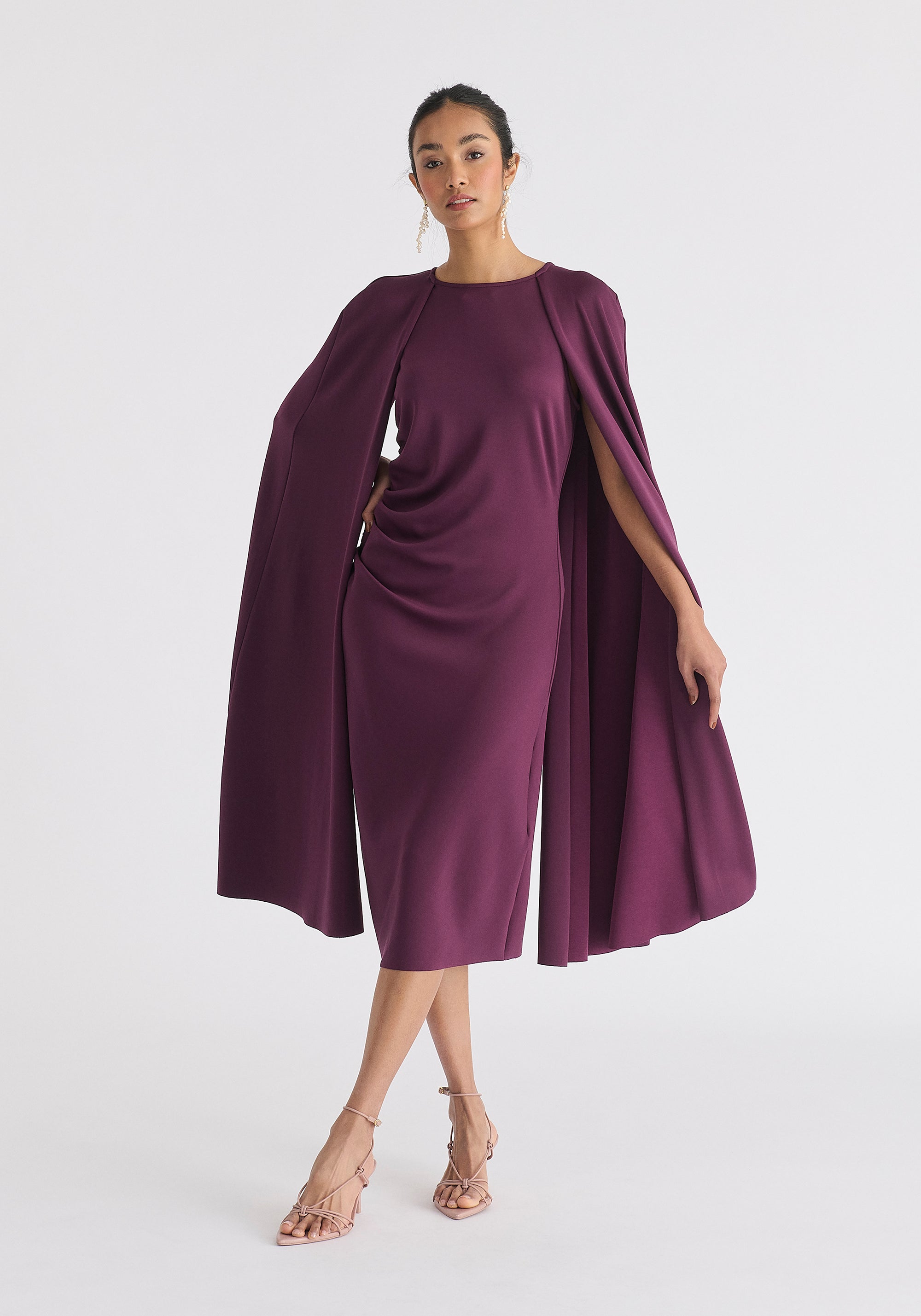 Cape Sleeves Dress with Waist Details in Midnight Plum