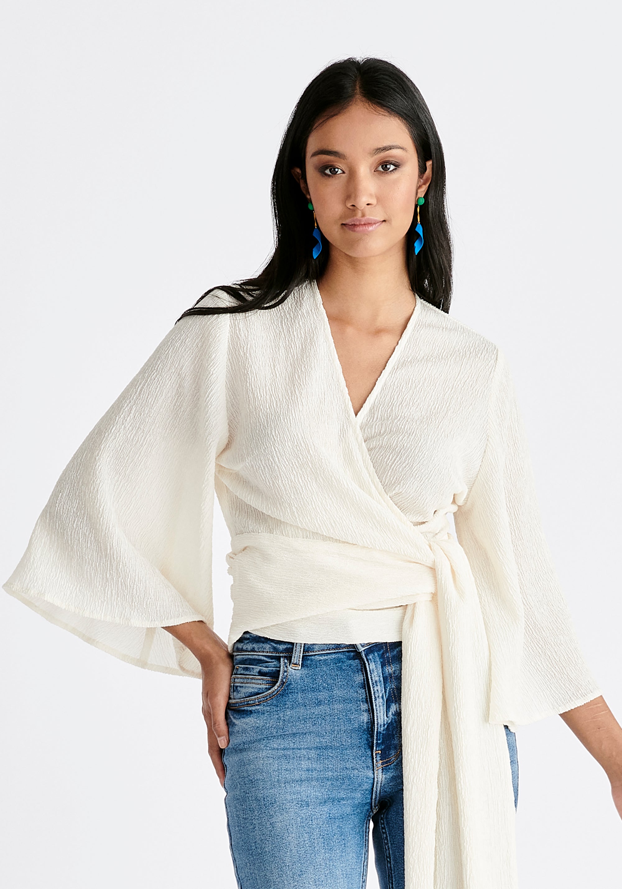 Textured Wrap Kimono Blouse in Off White