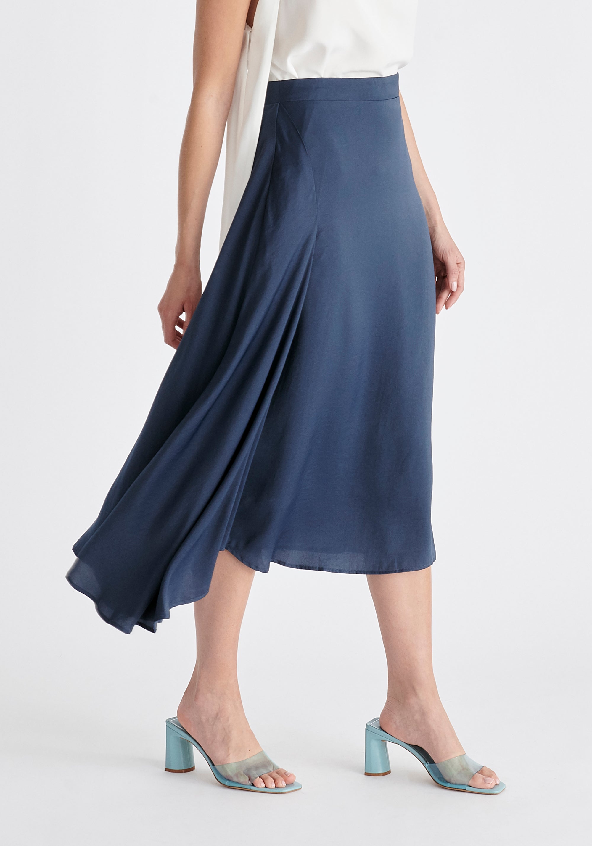 Asymmetric Hem Skirt in Navy