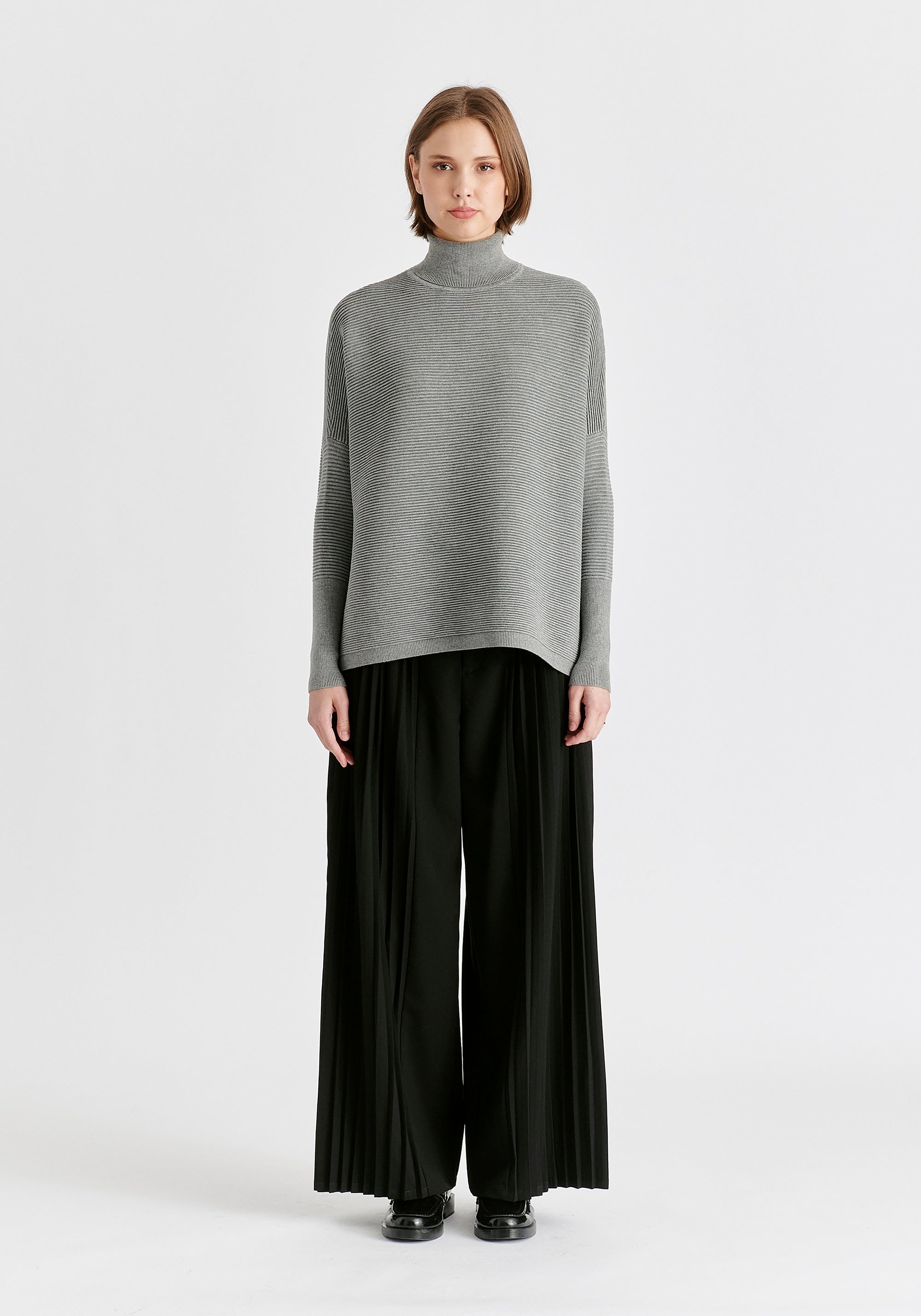 Paisie Turtleneck Ribbed Jumper in Light Grey