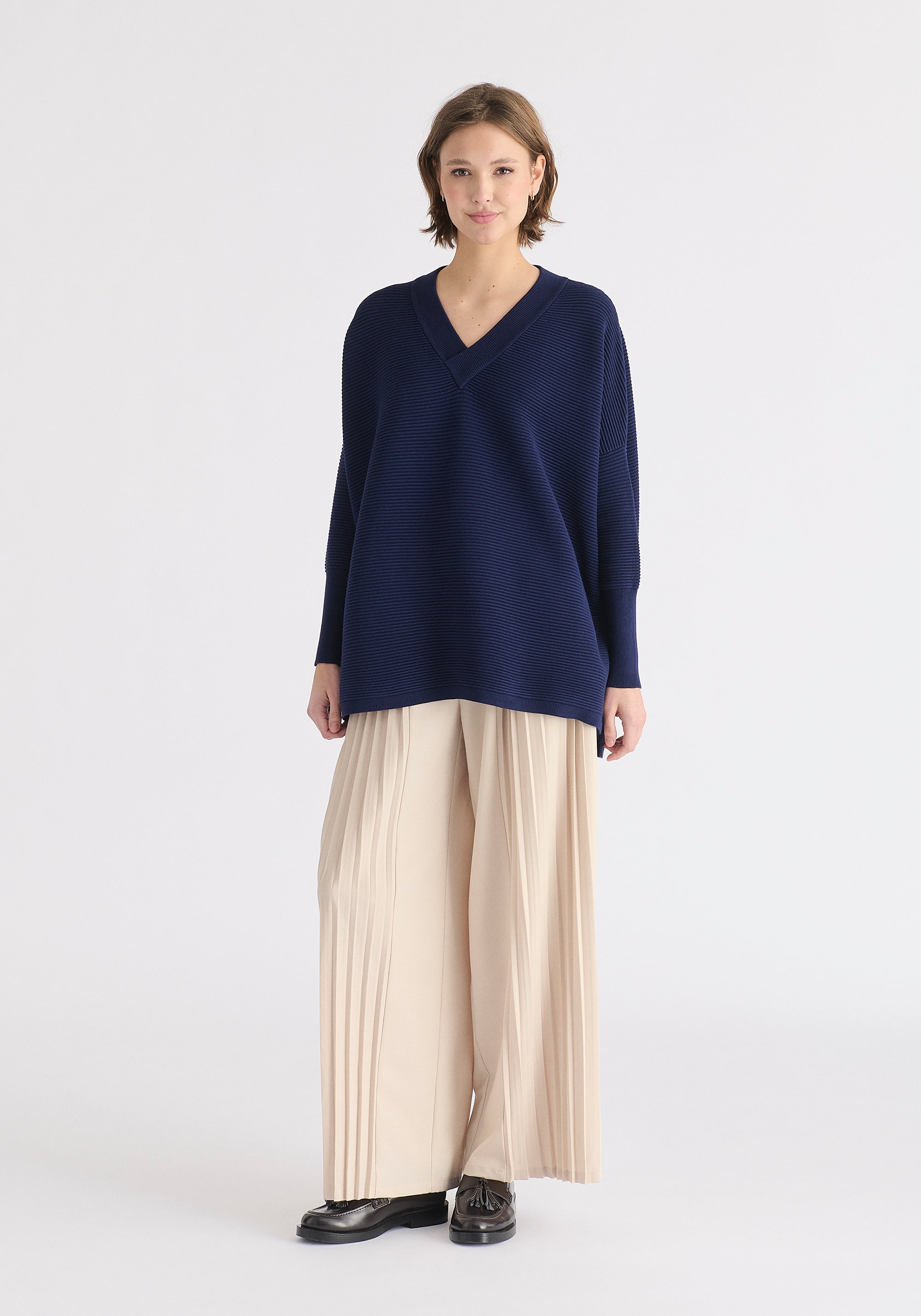 Paisie V-Neck Ribbed Jumper in Navy Front