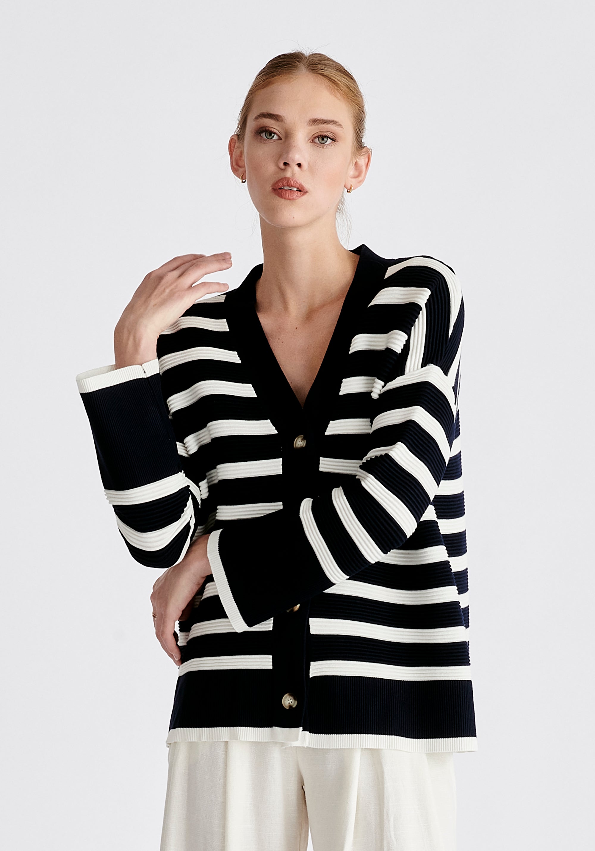 Paisie Striped Ribbed Cardigan in Navy and White