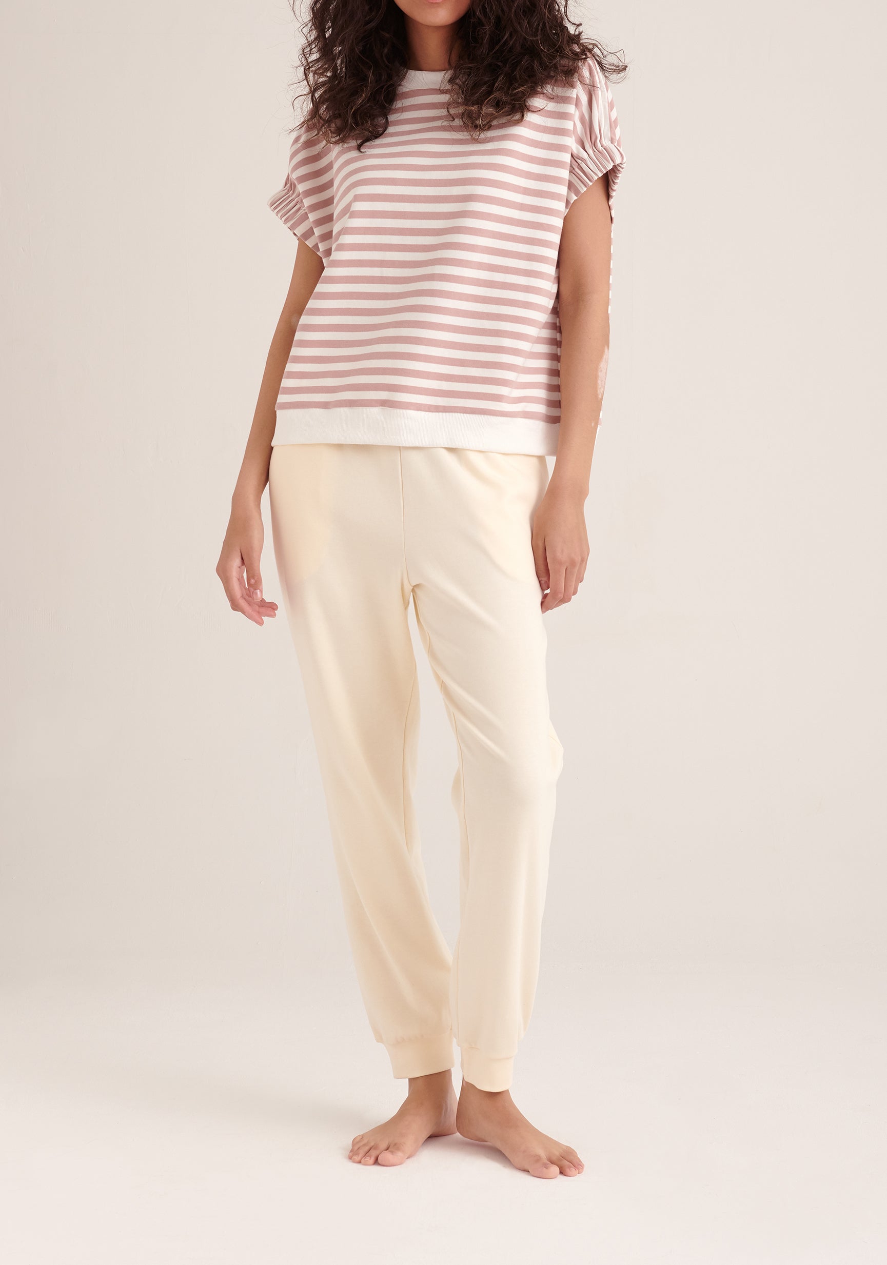 Paisie Striped Short Sleeve Sweatshirt in Pink and White