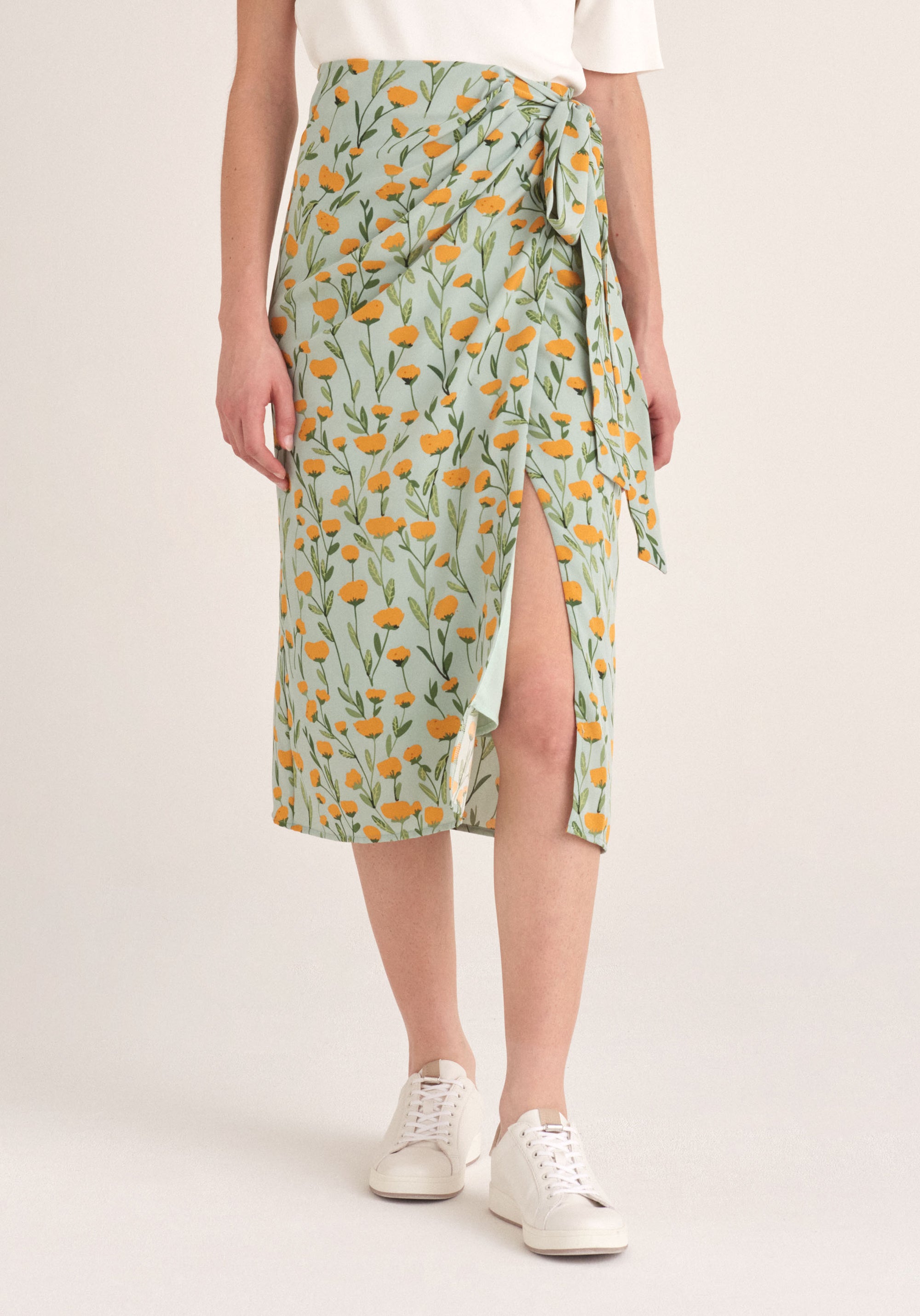 Paisie Floral Side Tie Wrap Skirt in Green