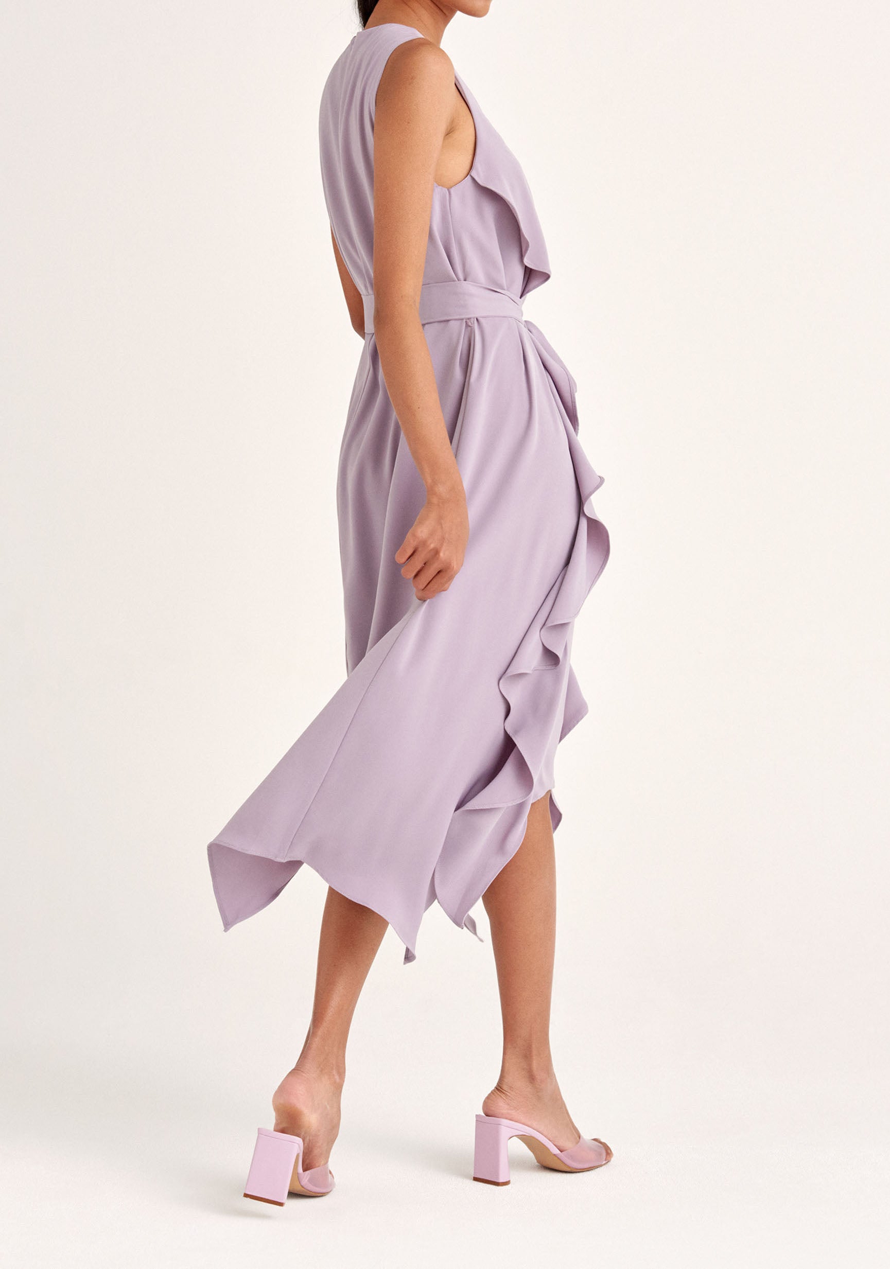 Paisie Sleeveless Frilled Belted Dress in Lilac Back