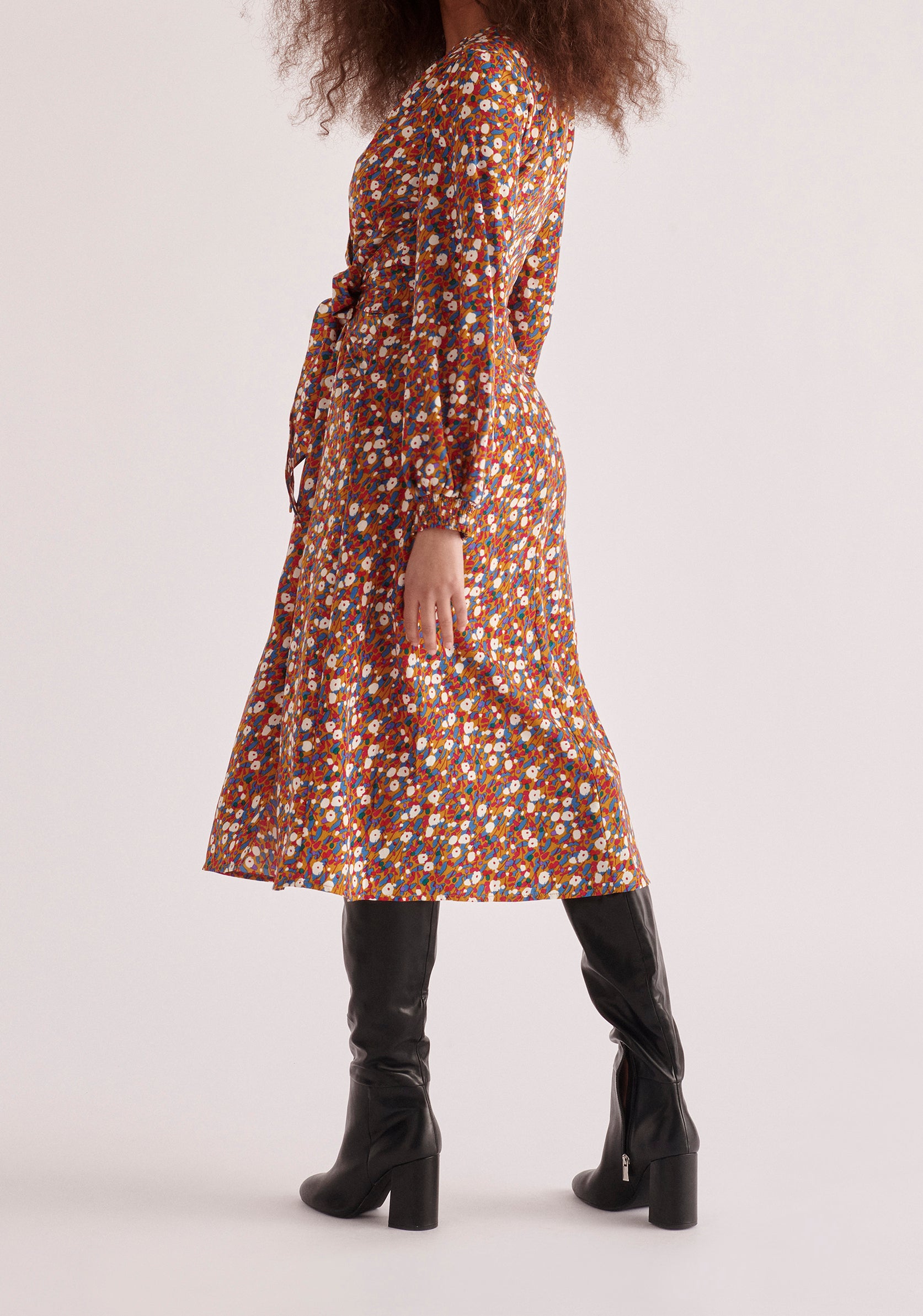 Paisie Floral Waist Tie Dress Back