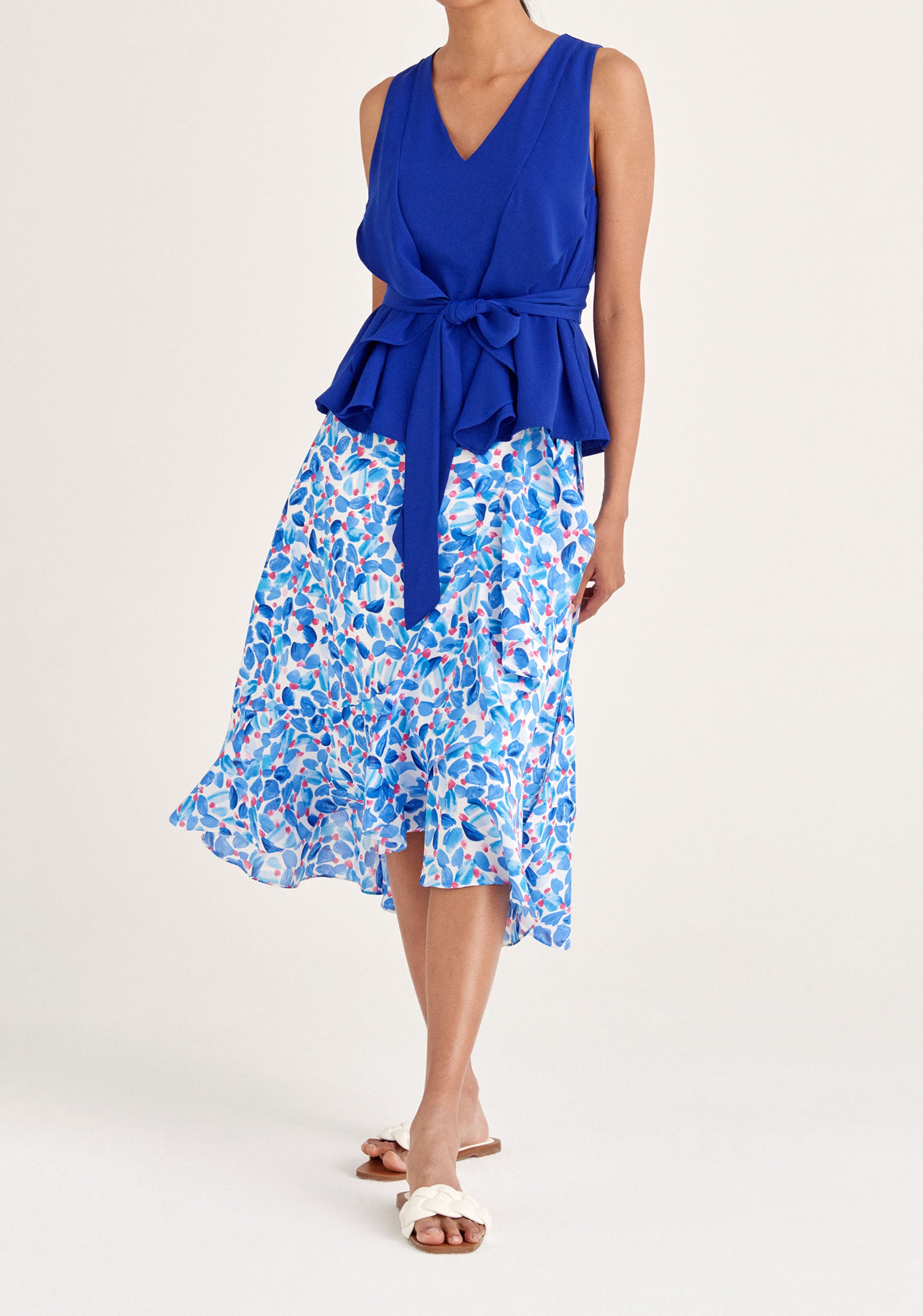 Paisie Sleeveless Frilled V-Neck Blouse in Royal Blue