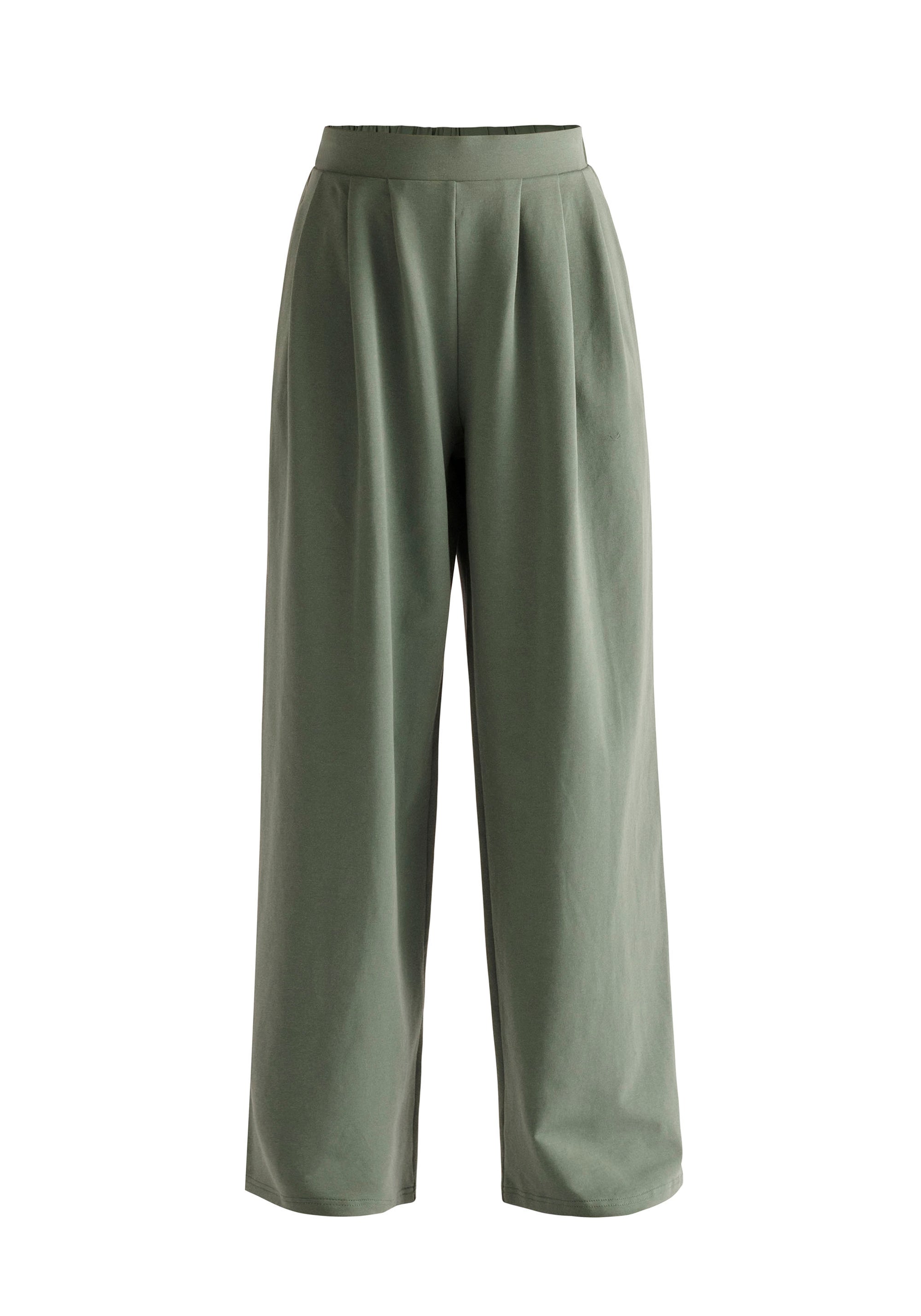 Paisie Pleated Sweatpants in Green Cut Out