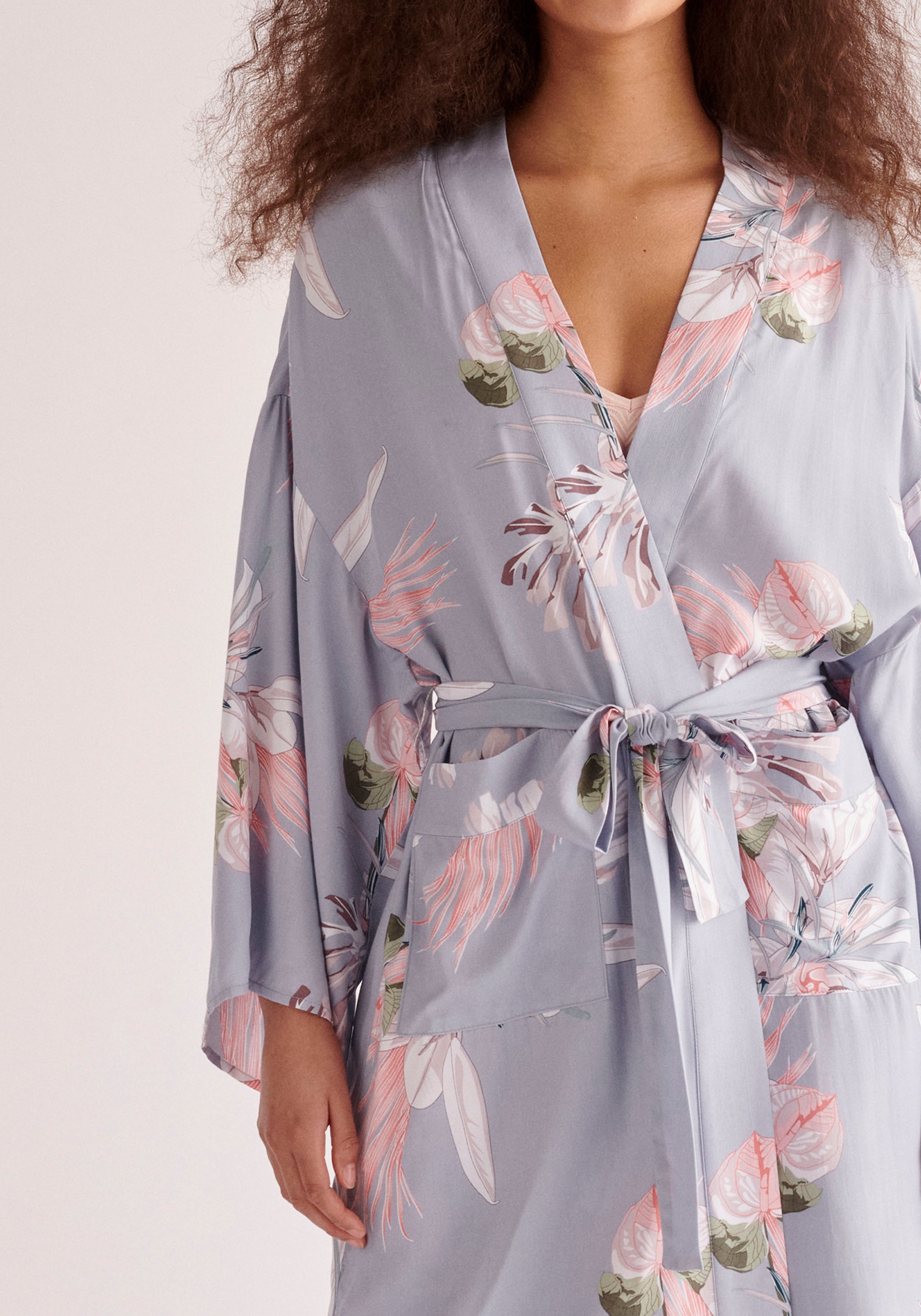 Paisie Floral Kimono Robe in Light Blue Close Up