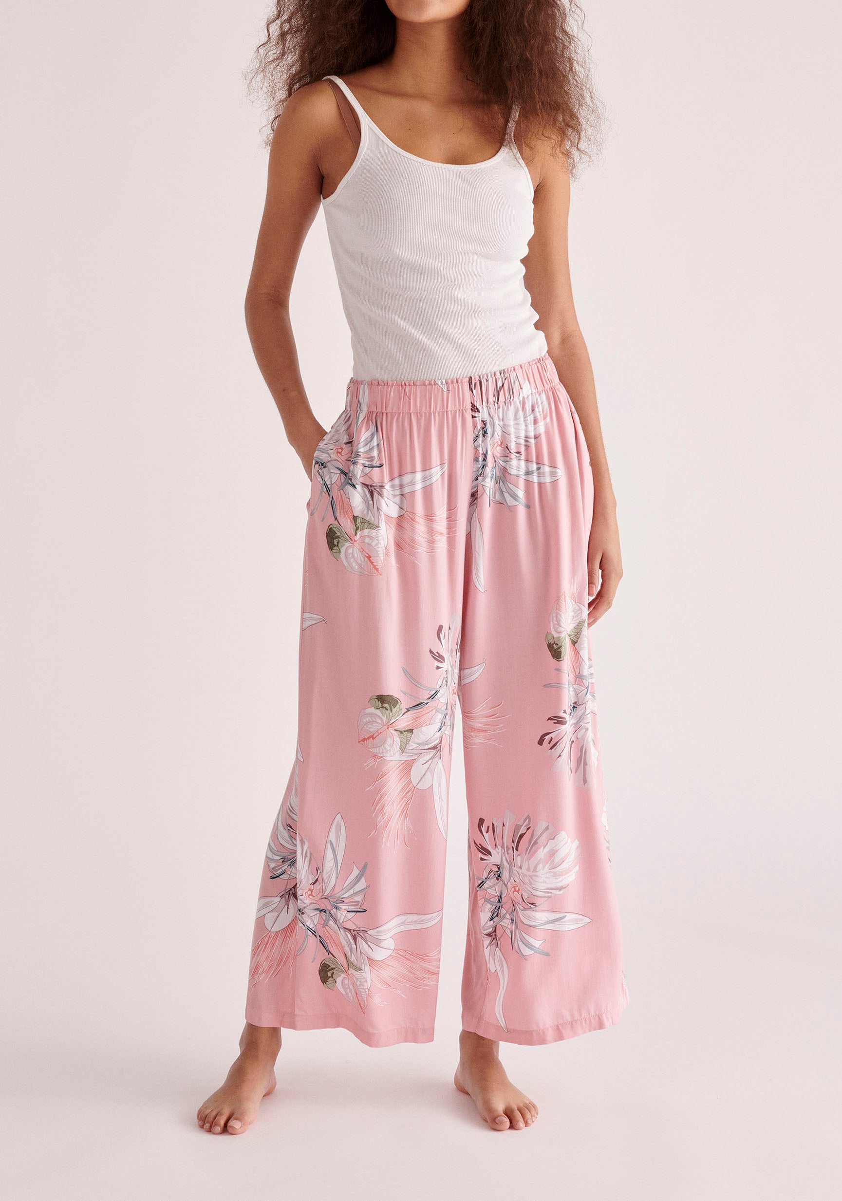 Paisie Floral Pyjama Trousers in Pink