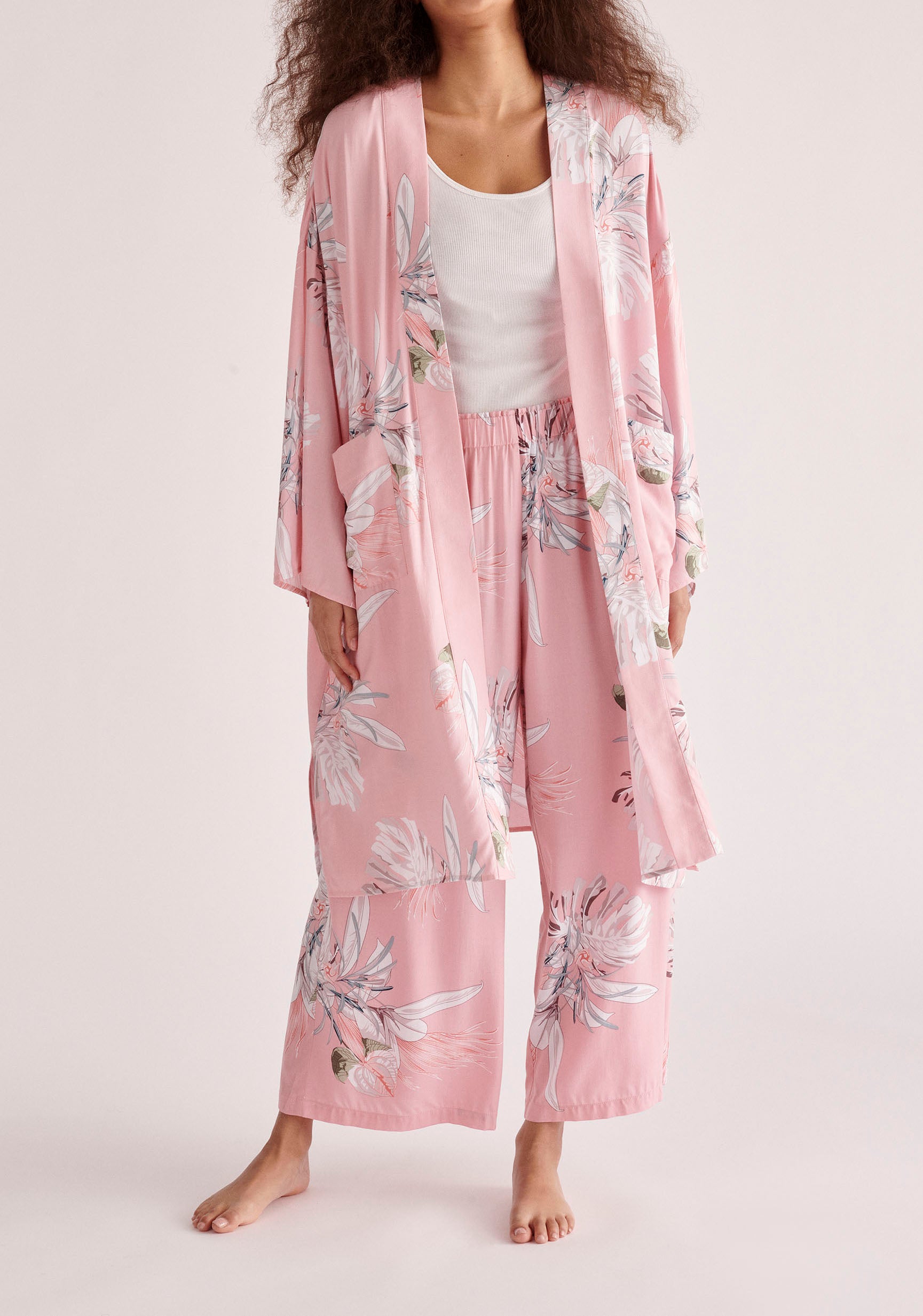 Paisie Floral Pyjama Trousers in Pink