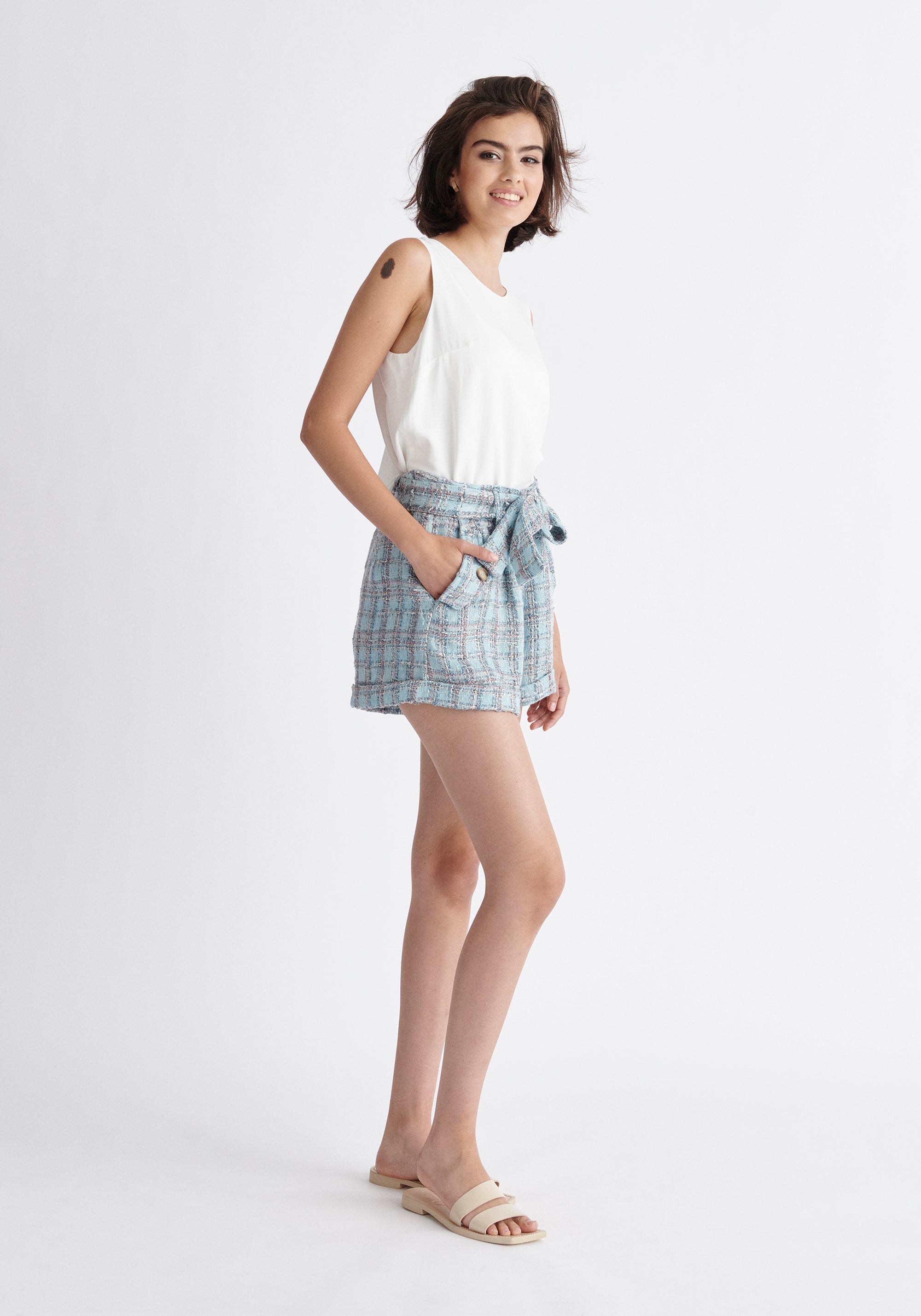 Paisie Boxy Ruffle Top in White