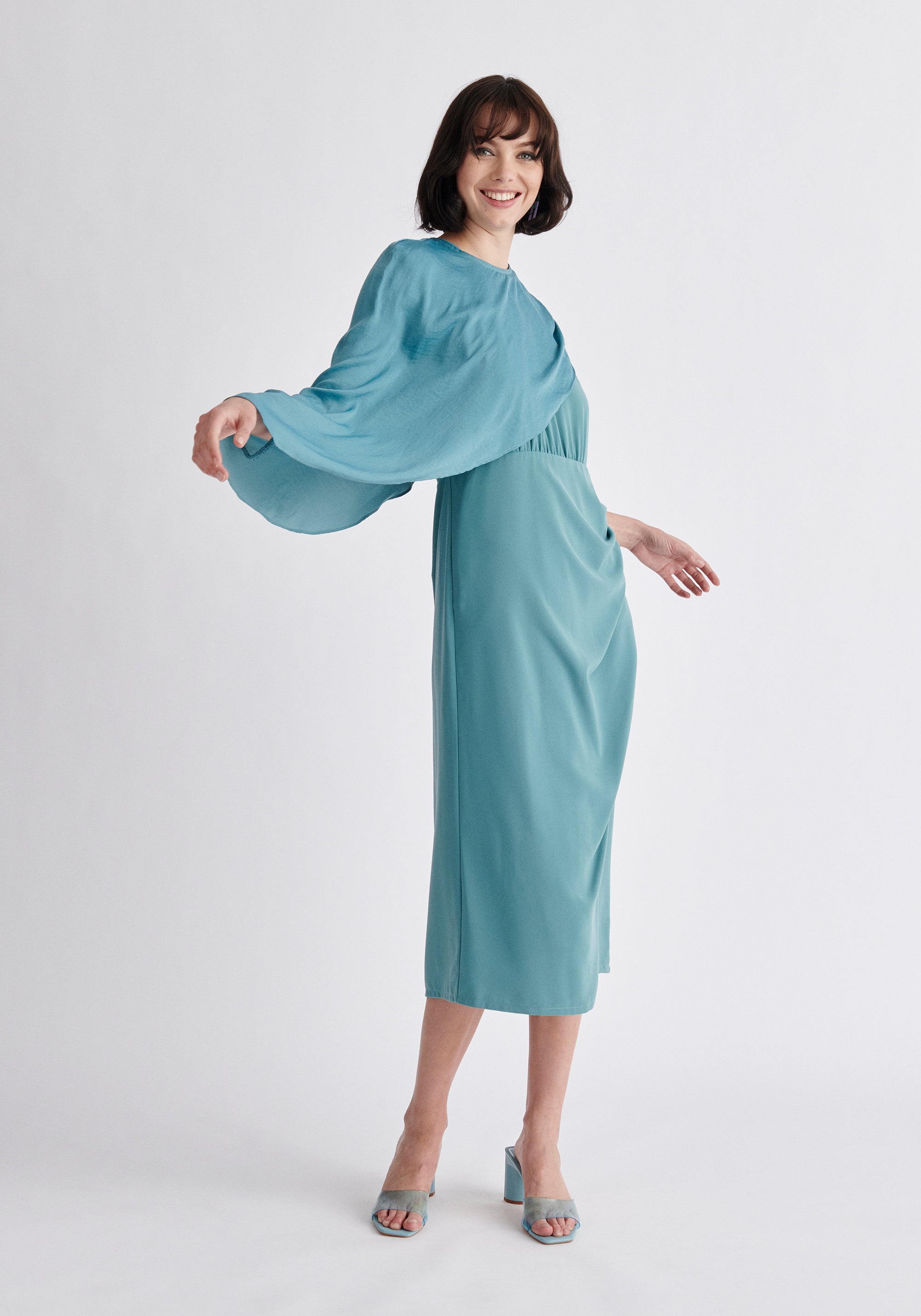 Paisie Detachable Cape Dress in Teal