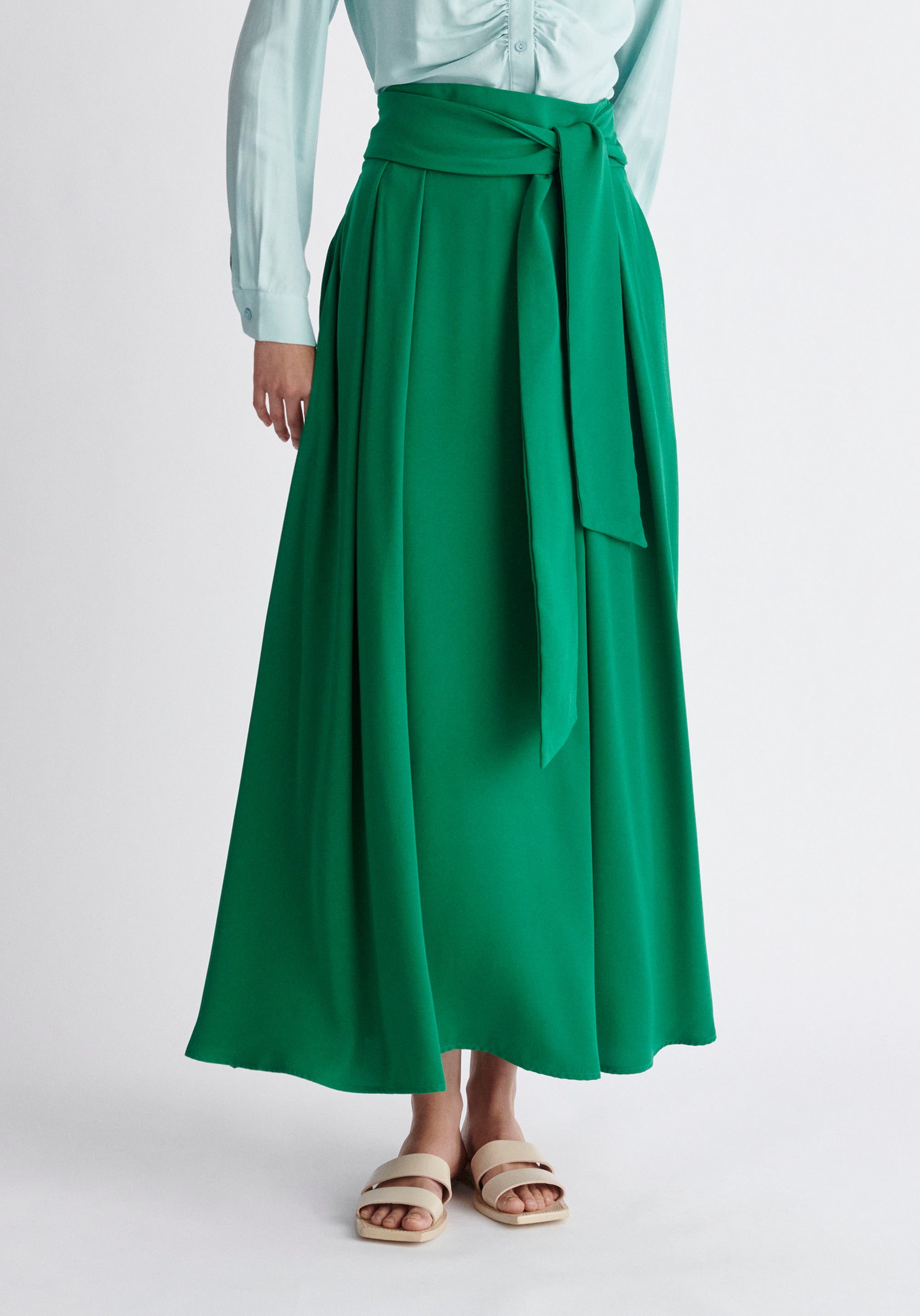 Paisie Maxi Tie Skirt in Green