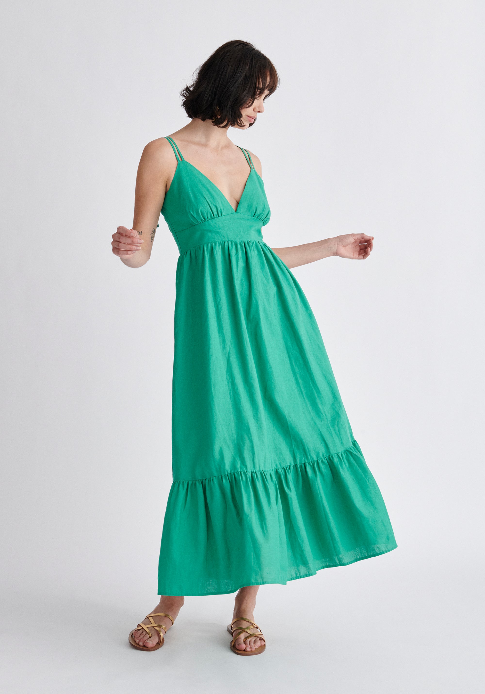 Paisie Linen Blend Midaxi Dress in Green